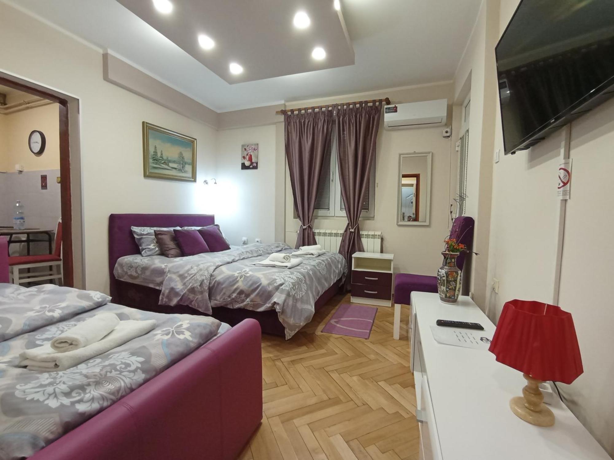 Apartments & Rooms -Mdl Lazic Белград Екстер'єр фото
